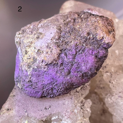 44012 Пурпурит необработанный 33-34мм