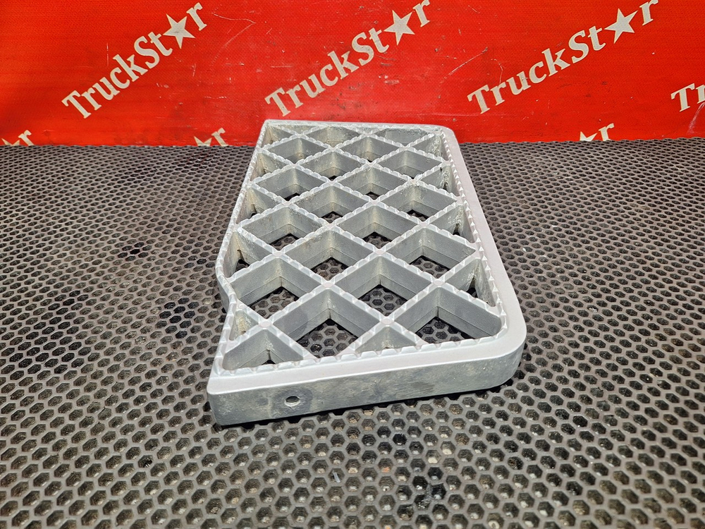 Ступенька подножки 2023г.