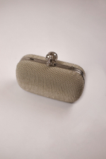 A9D05D8E-9877-4B4E-BA6D-0E9F6EEFA802