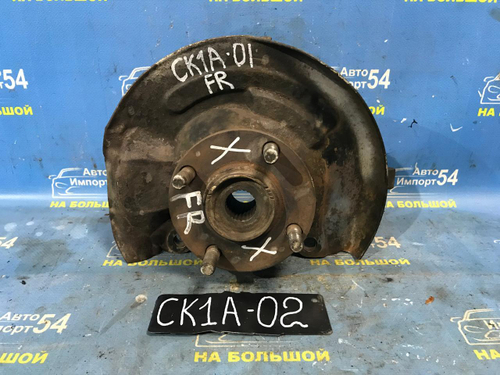 Ступица передняя правая MITSUBISHI LANCER 2000