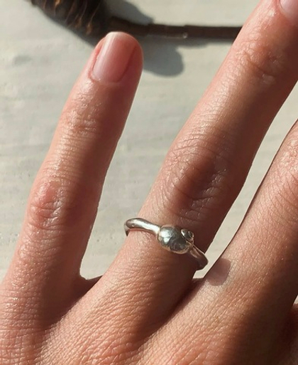 кольцо с малышкой ракушкой