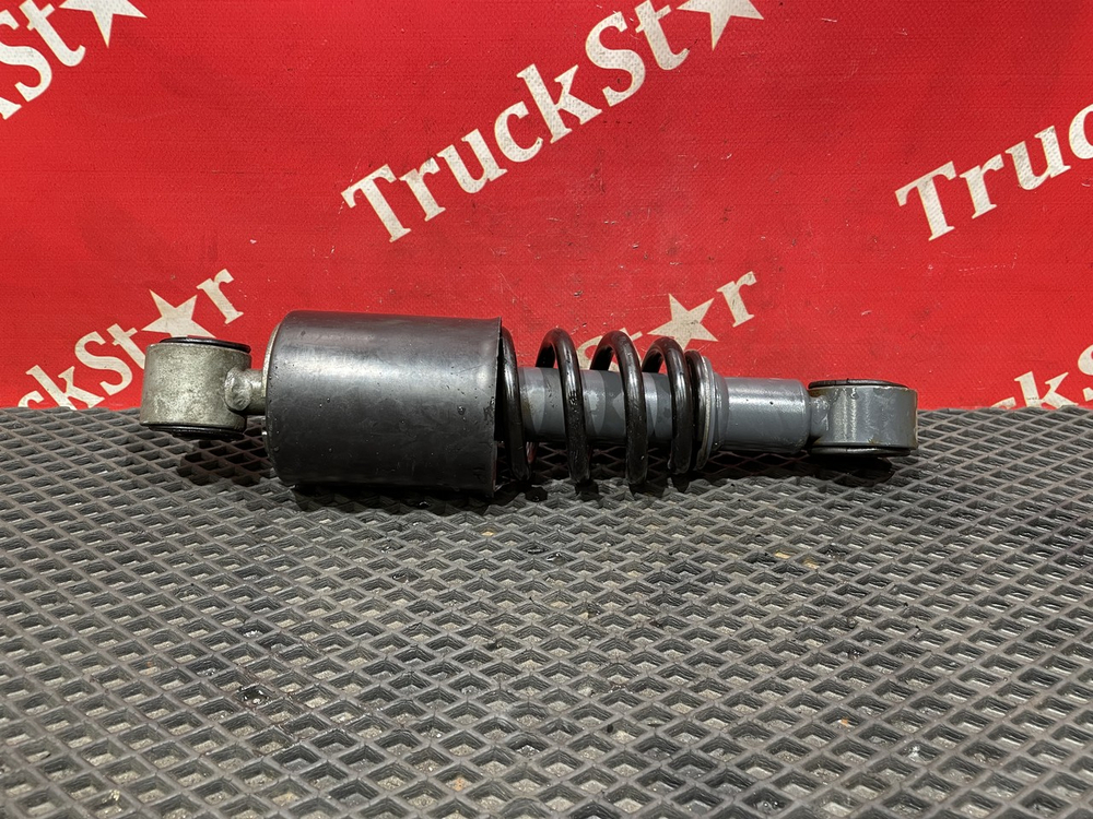 Амортизатор кабины передний 2018г.