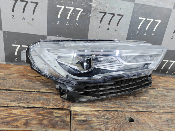 Фара правая LED Haval M6 2 21-нв Б/У Оригинал 4121101XKZ0YB