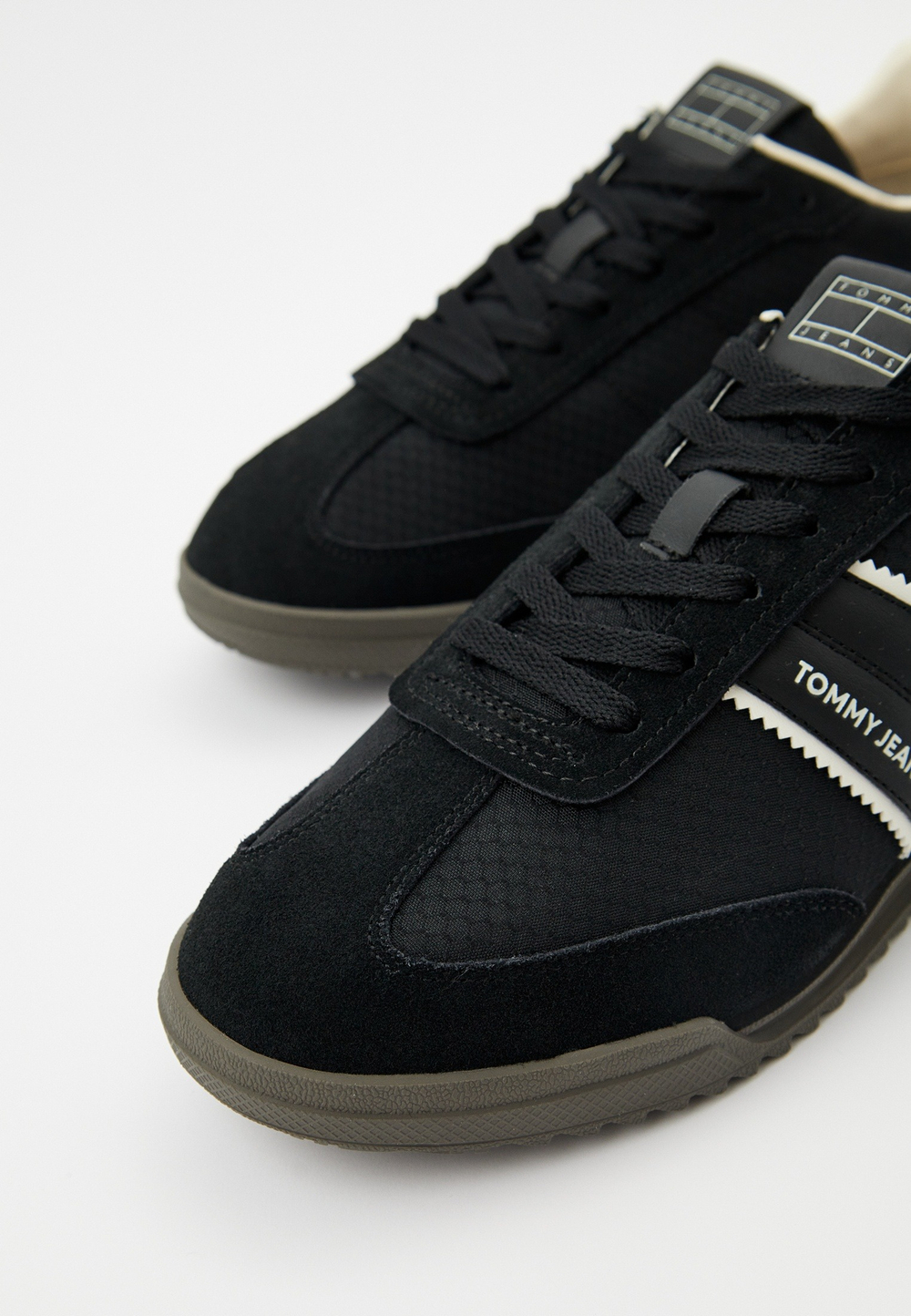 Кроссовки мужские TOMMY HILFIGER RETRO RUNNER