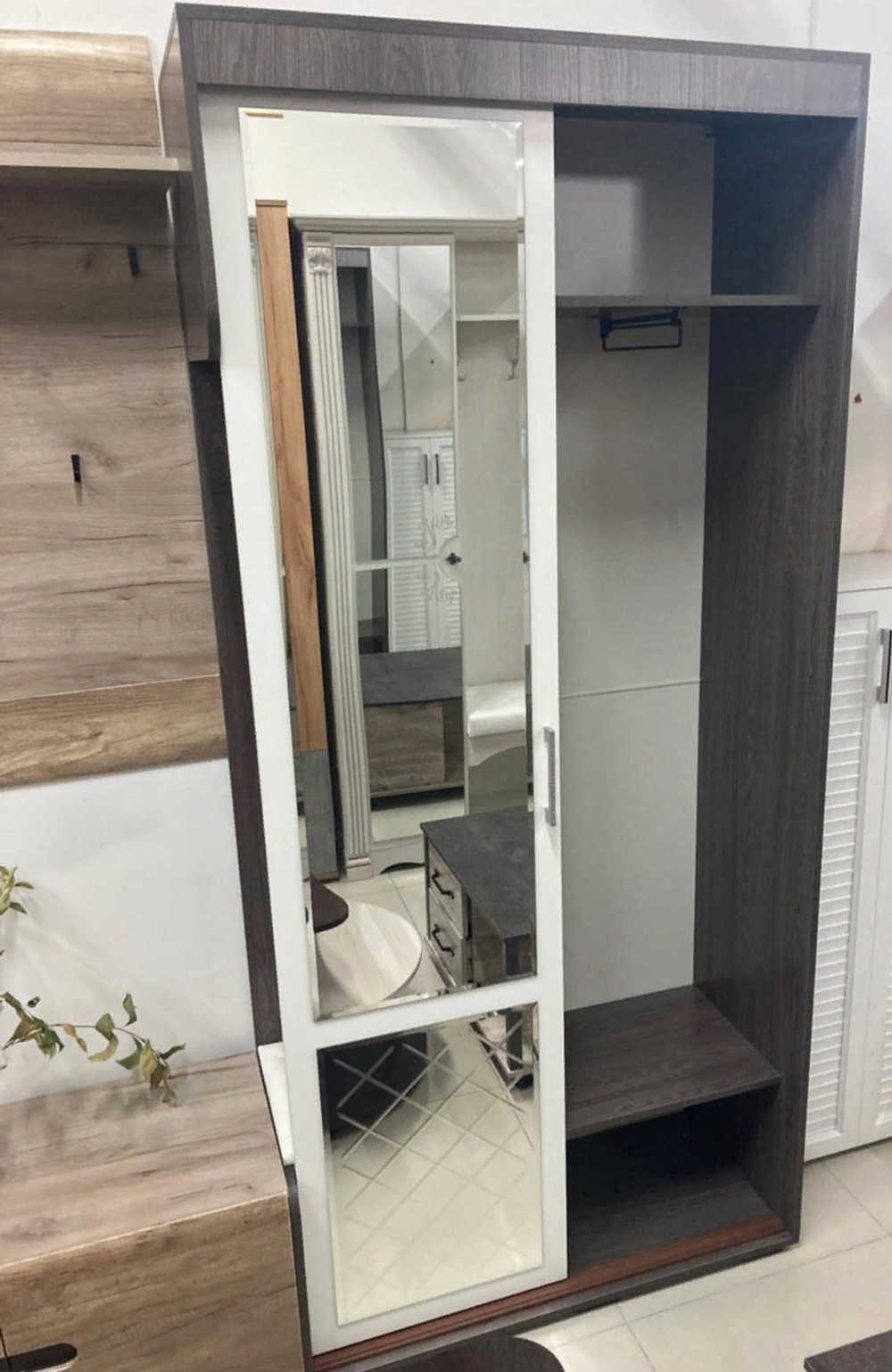 Прихожая Варда ясень темн/белый