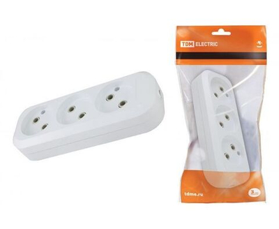 Колодка розеточная 3 гнезда 2П б/з 10А 250В белая TDM SQ1806-0010