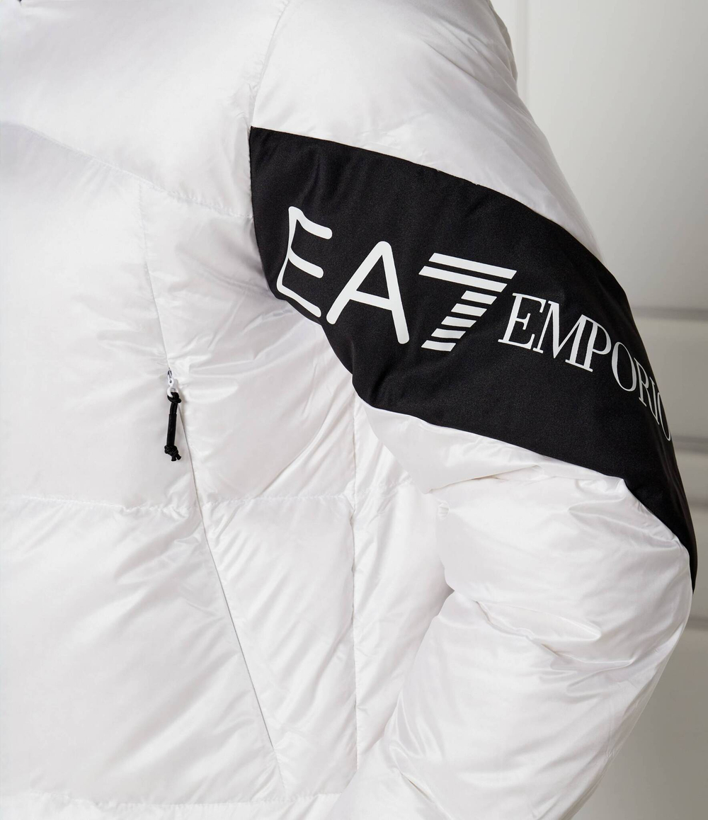 Пуховая куртка EA7 - белый(6DPB33 PNEOZ)