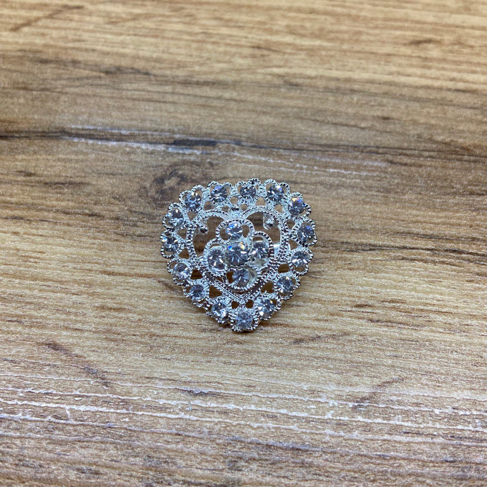 Брошь Elegant mini Сердце из сердечек стразы металл серебристый