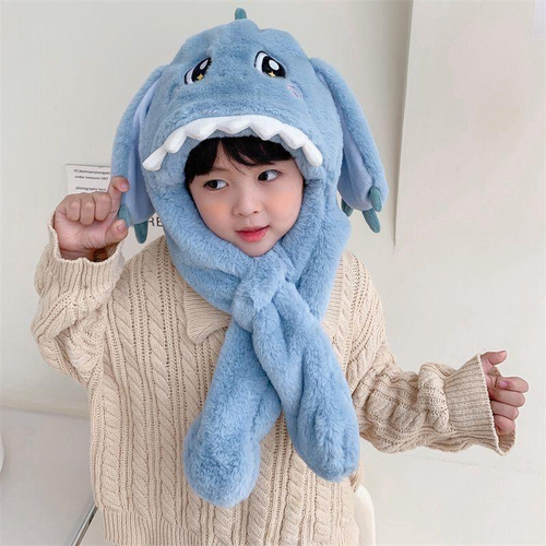 Плюшевая шапка Зверята