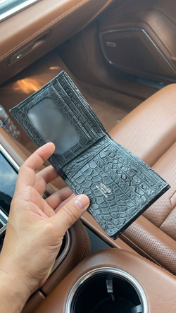 Кошелёк Hermes из кожи крокодила