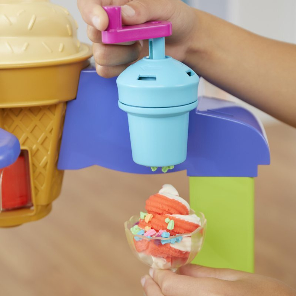 Play-Doh - Отличный магазин мороженого на колесах F1039
