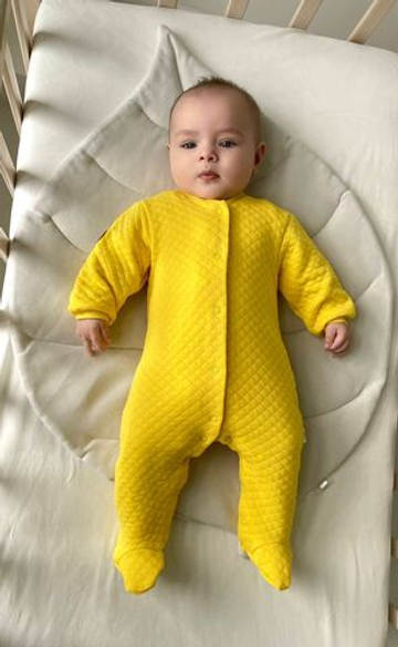 Комбинезон капитоний (желтый)