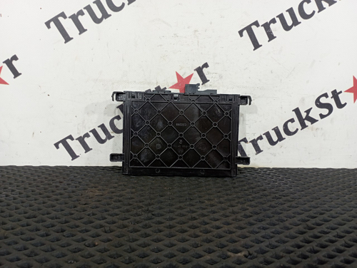 Блок управления двери левой 2020г.