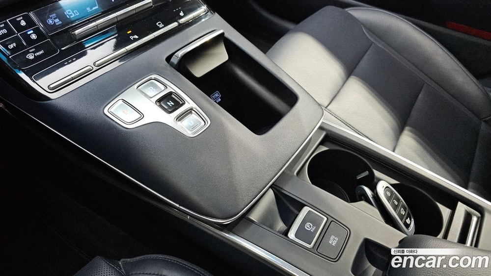 Hyundai The New Grandeur (Azera) IG 2.5 (04.2021)