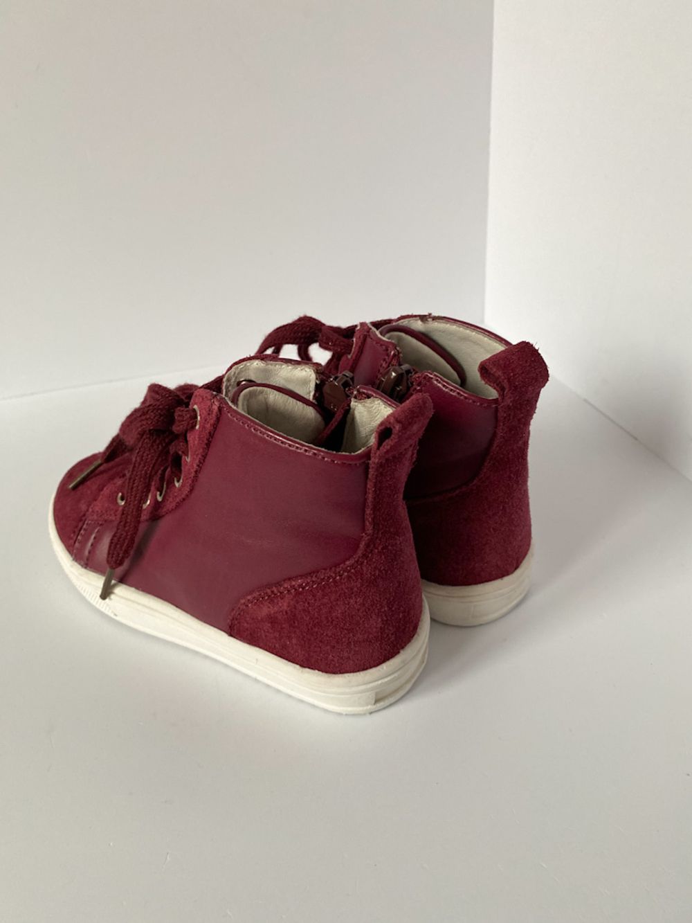 Новые кожаные кеды Gulliver, 25,5