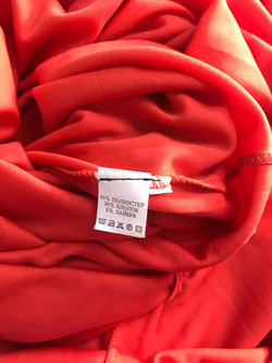 Платье в лаконичном дизайне, визуально 44/46 размер