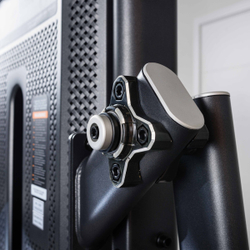 U2024 Глют-машина. Ягодичные. Стек 95 кг