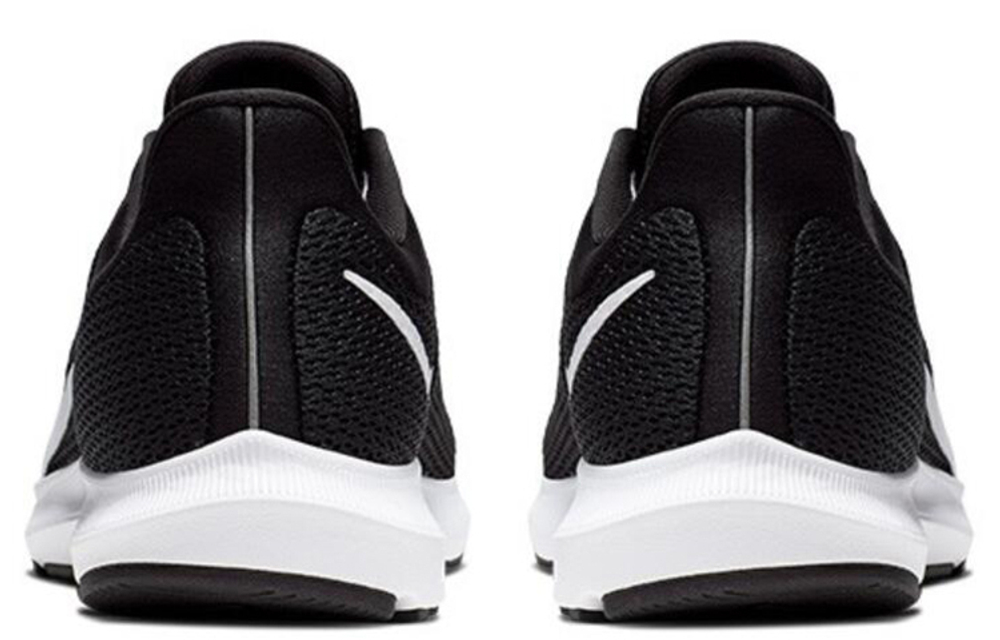Кроссовки Nike Quest 2