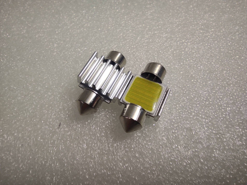 Светодиодная лампа C5W, 9 диодов, белый, 31мм (за 1 шт.)