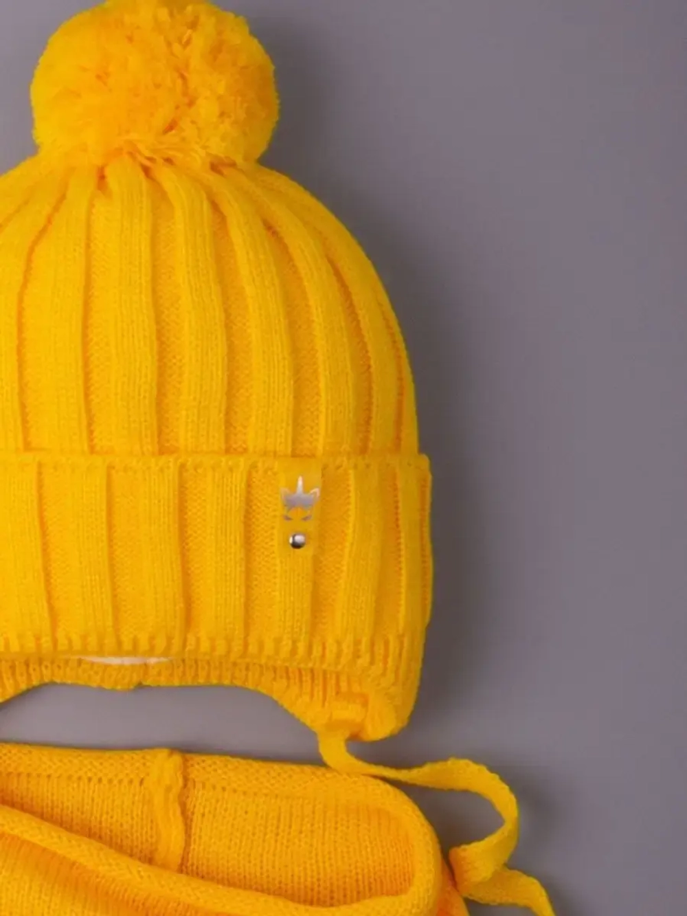 Шапка для девочек осенняя и снуд