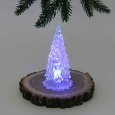 Сувенир с подсветкой «Кристальная ёлочка» 5,7*12,5 см (на батарейках 3 LR44)