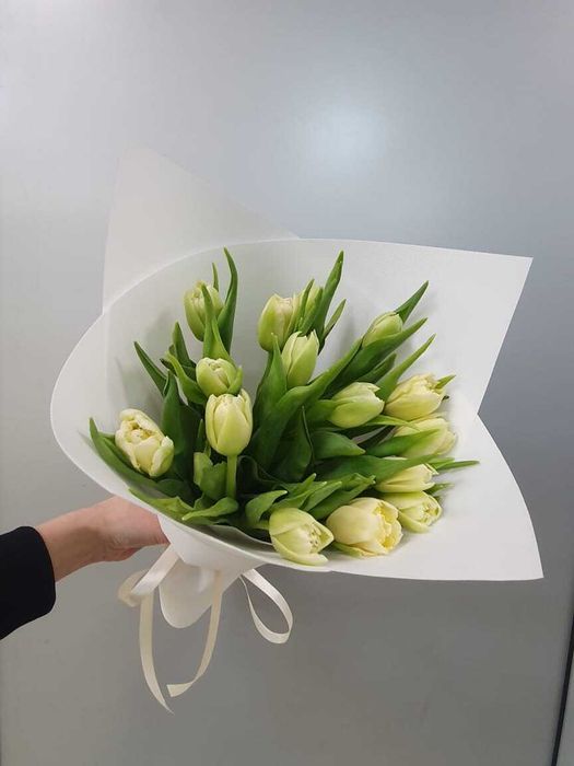Букет 15 тюльпанов (Б-183)