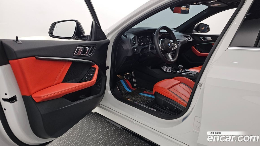 BMW 1 Series (F40) M135i xDrive (06.2022)