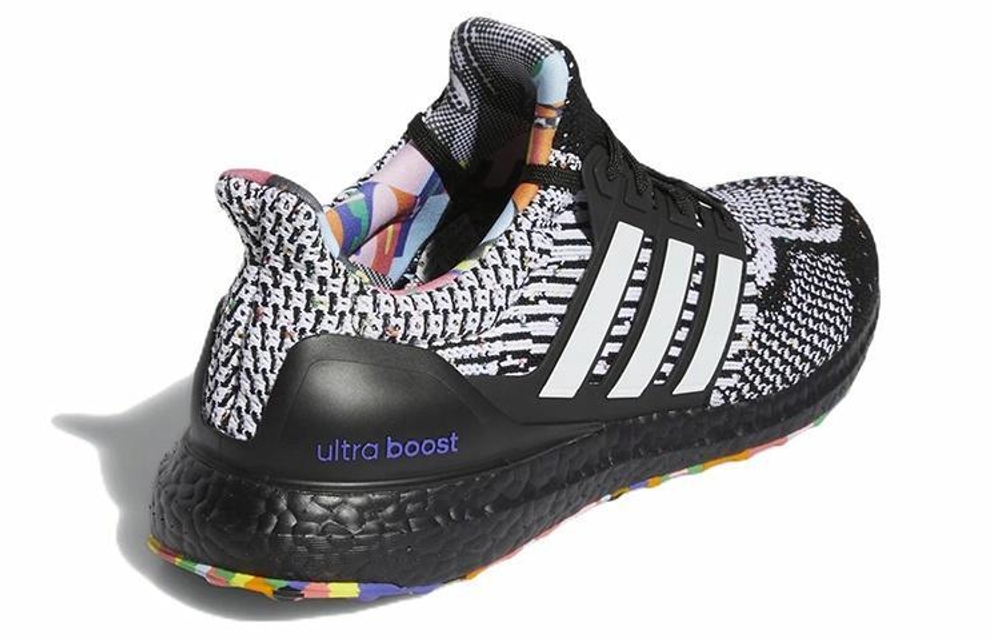 Кроссовки Adidas Ultraboost 5.0 Dna