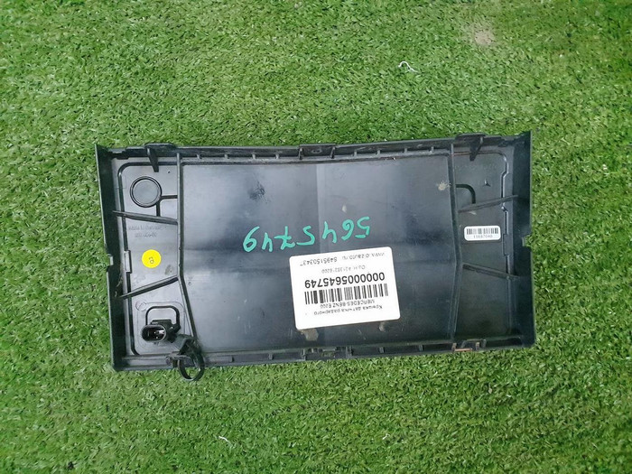 Накладка радарного датчика Mercedes E W213 (2016-2021)