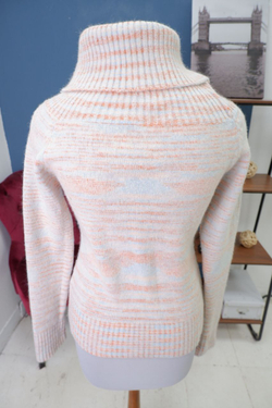 Джемпер Ludiyisha стильный 44/46 размер