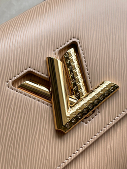Louis Vuitton Twist MM