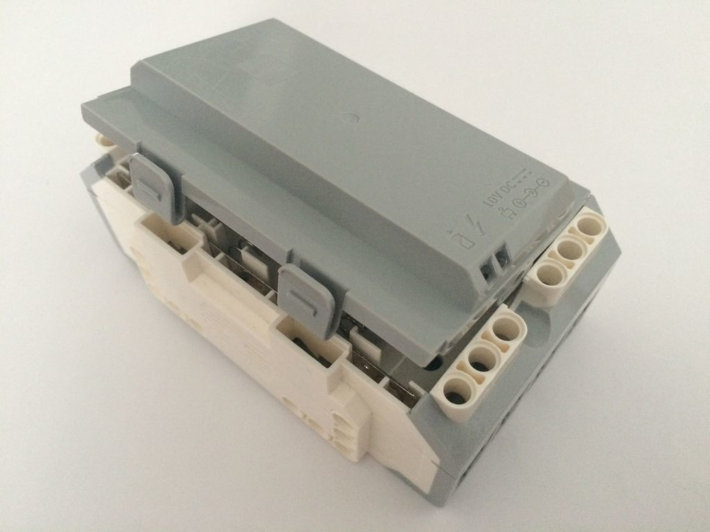 LEGO Education: Аккумуляторная батарея к микрокомпьютеру EV3 45501 — Rechargeable DC Battery — Лего Образование Эдукейшн