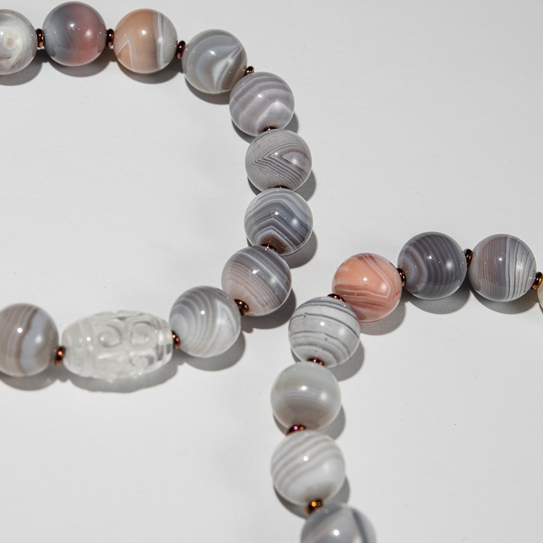 Агат Ботсвана персиковый, шар 10,4мм