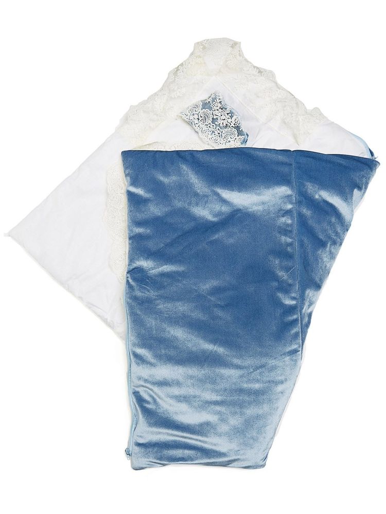 Зимний Конверт-одеяло на выписку &quot;Герцог&quot; (голубой с молочным кружевом и стразами на молнии)