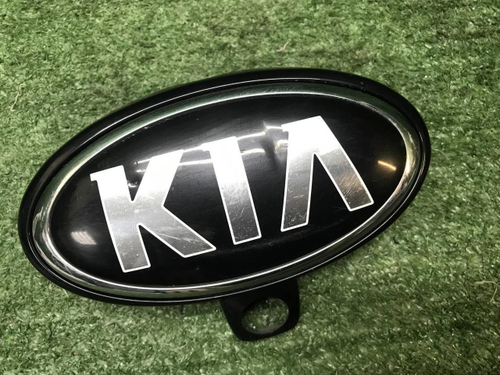 Эмблема решетки радиатора Kia Sorento 4 (20-23)