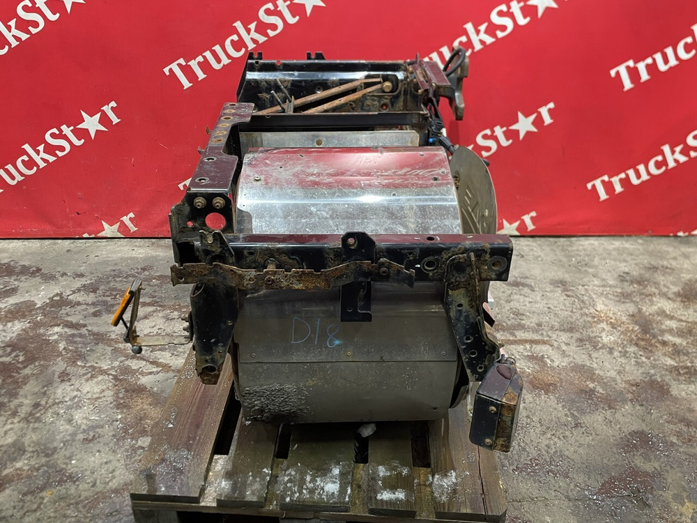 Глушитель основной в сборе