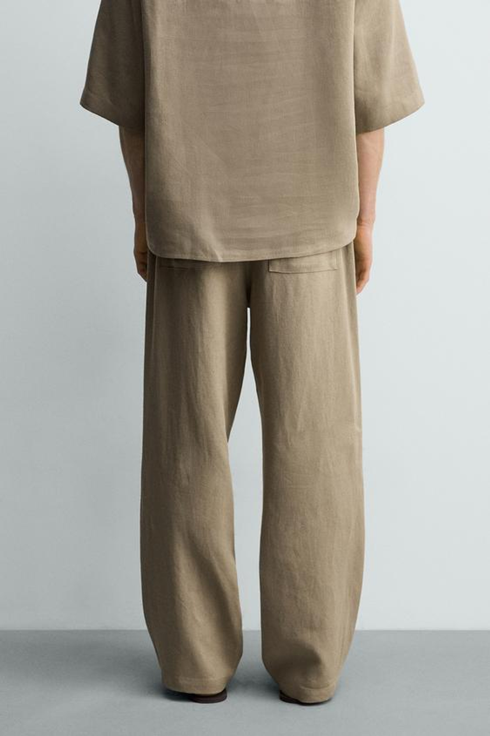 ZARA БРЮКИ RELAXED FIT ИЗ ВИСКОЗЫ И КОНОПЛИ, СЕРО-КОРИЧНЕВЫЙ