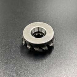 Шестерня вертикального вала (Пиньон) Yamaha 9,9-15 (6E7-45551-00) (8 шлицев) (Kacawa)