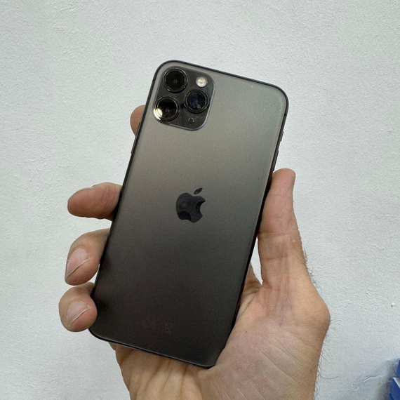 Apple iPhone 11 Pro 64GB АКБ 71% (корока)