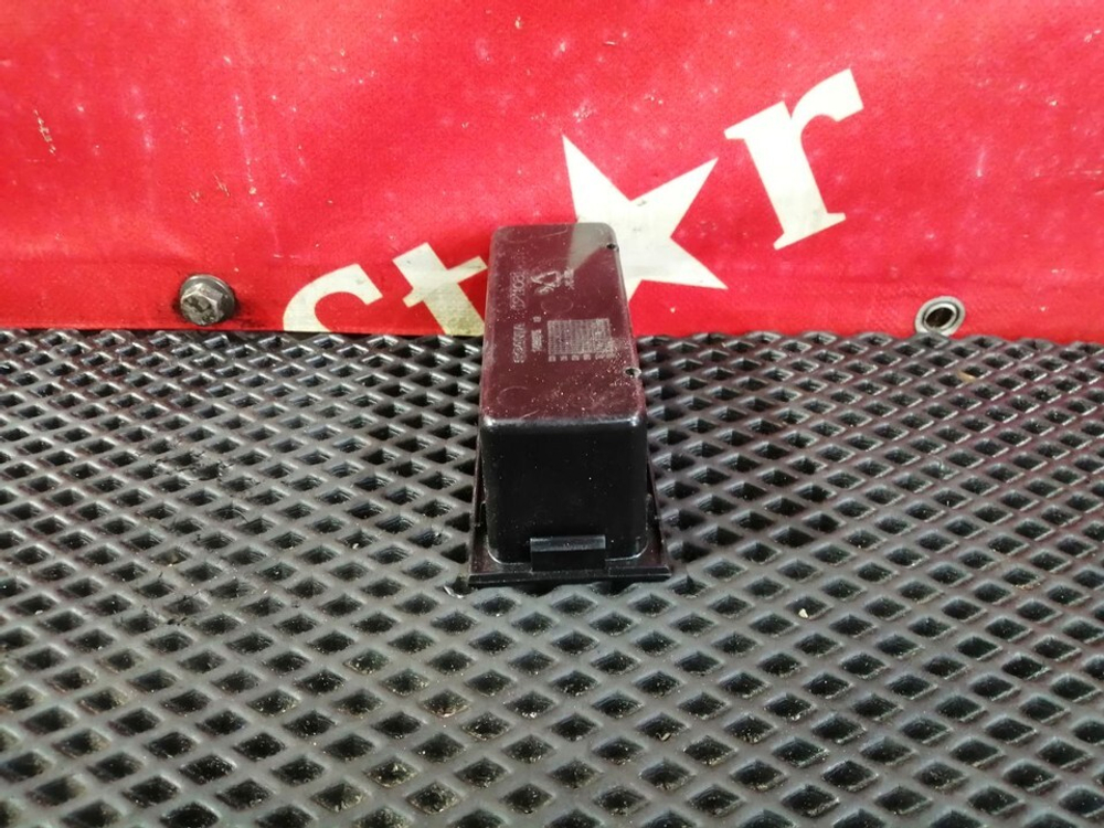 Ящик передней консоли