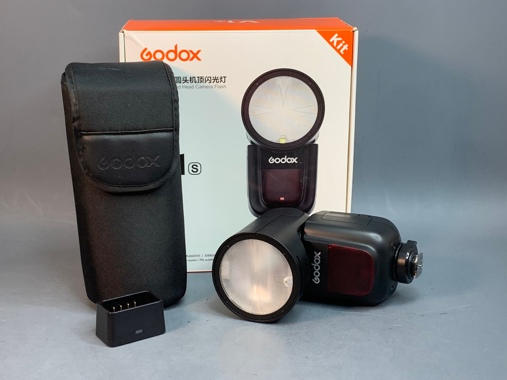 Вспышка Godox V1S Sony