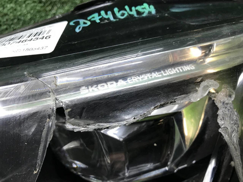 Битая Фара левая Skoda Rapid 2 (2020-2023) LED