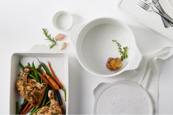 Кастрюля с крышкой 3л Maxwell & Williams Speckle молочная в крапинку