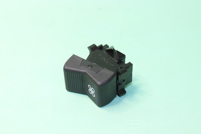 Выключатель-клавиша вентилятора отопителя