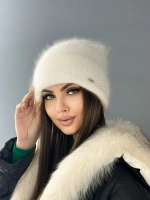 шапка зимняя вязаная ангора с пайетками