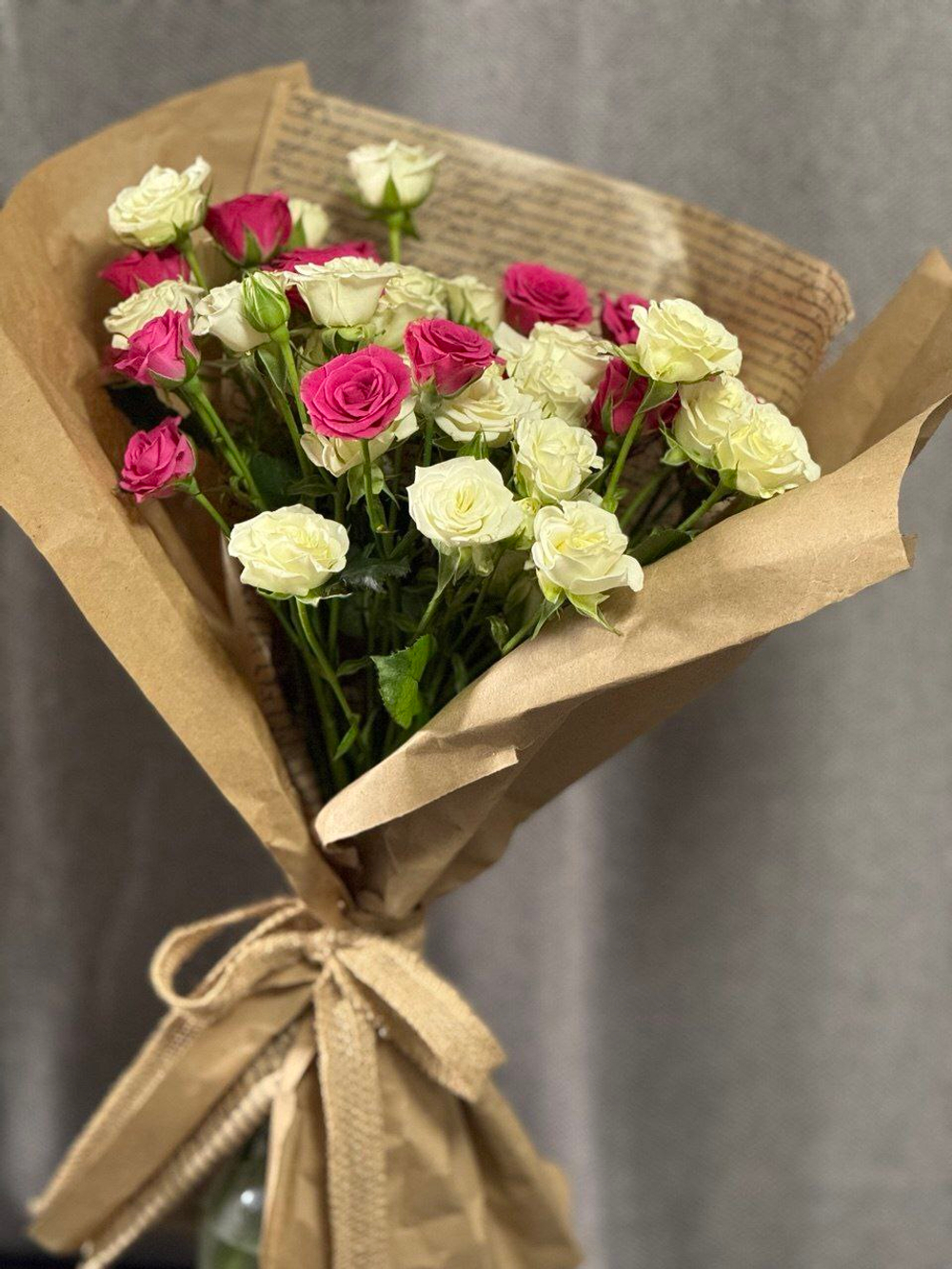 Букет из Кустовых Роз