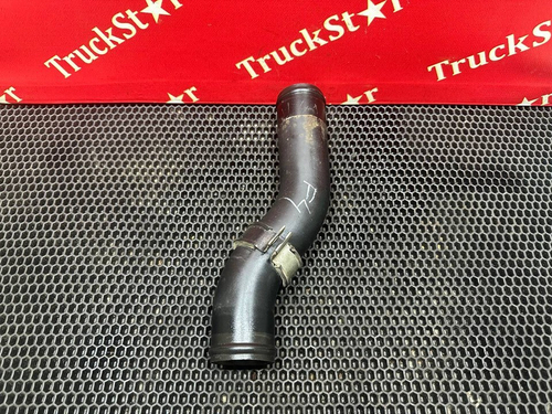 Патрубок радиатора 2023г