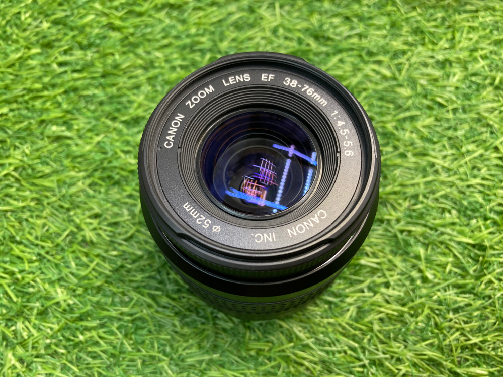 Canon EOS 3000 kit EF 38-76mm 4.5-5.6