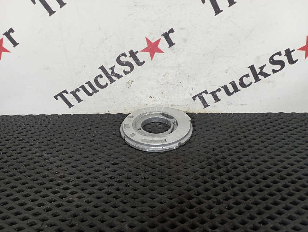 Крышка фрикционов задняя 2018г.