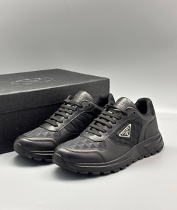 Кроссовки Prada